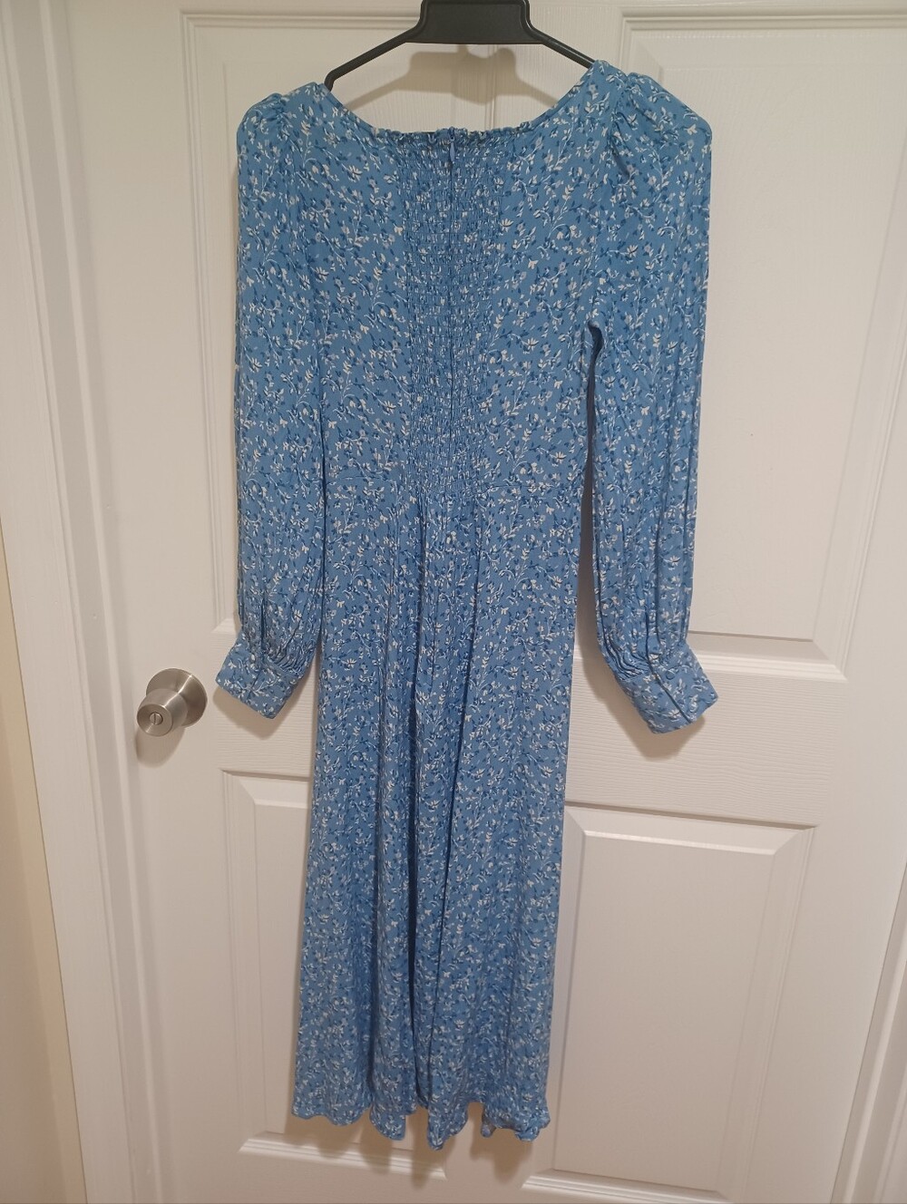 Reformation Blue Floral Midi Dress with Scoop Neck and Long Sleeves - Picture 5 of 13